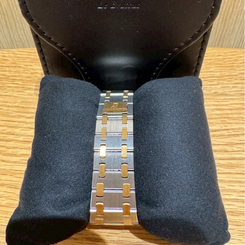 愛彼(Audemars Piguet)-2