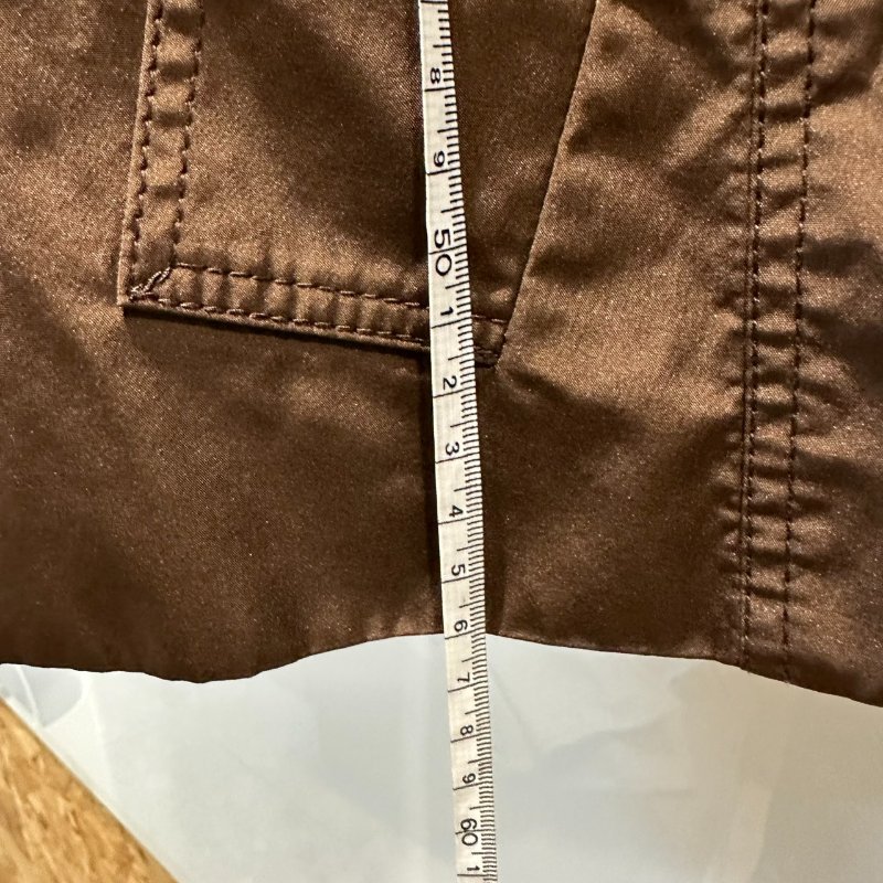 【美收精品】BURBERRY 咖啡色短版外套 4-110【隔月月中將轉賣至日本 上架期限30天】-10