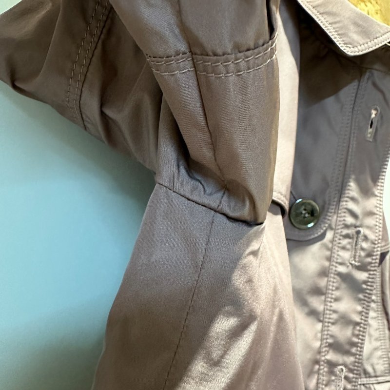 【美收精品】BURBERRY 粉色短版外套 4-111【隔月月中將轉賣至日本 上架期限30天】-7