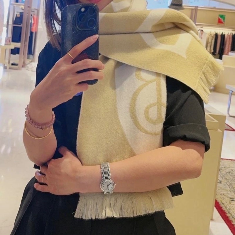 Burberry logo wool scarf-4