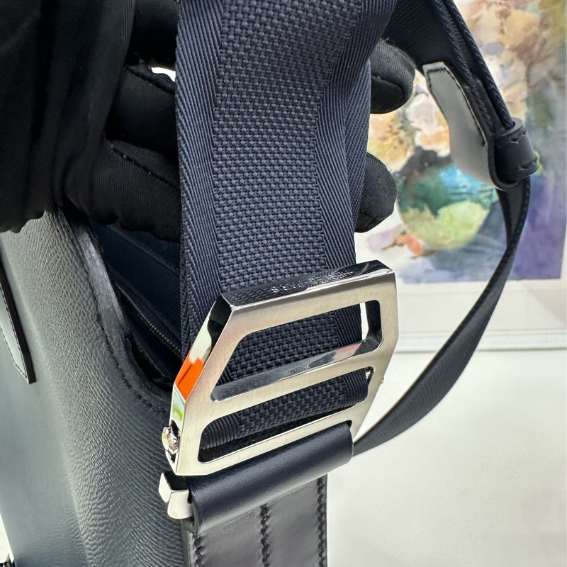 Hermes 愛馬仕 Victoria Light深海藍男男士商務公文包 epaom 皮 C刻 99 新 低調奢華的代表 包型超棒 39*39*10-9