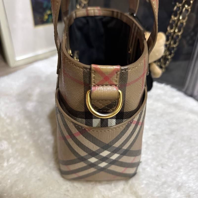 防刮防水皮革 Burberry托特斜背包 長夾可放 好用好揹-14