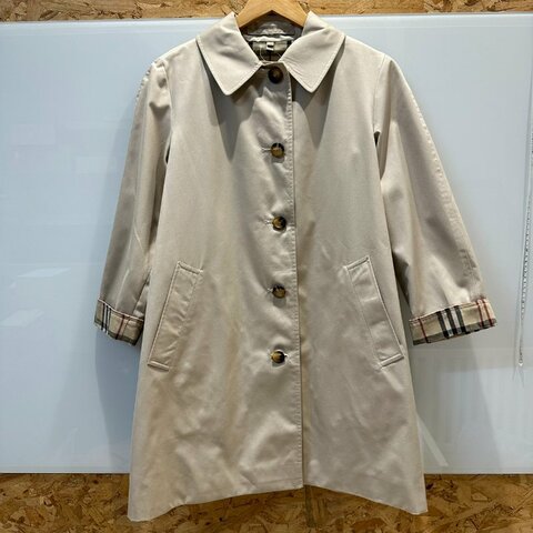【美收精品】BURBERRY 米色風衣外套 4-138【隔月月中將轉賣至日本 上架期限30天】