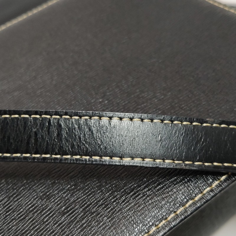 Burberry 牛皮純色字母 Logo 中古斜挎包-13