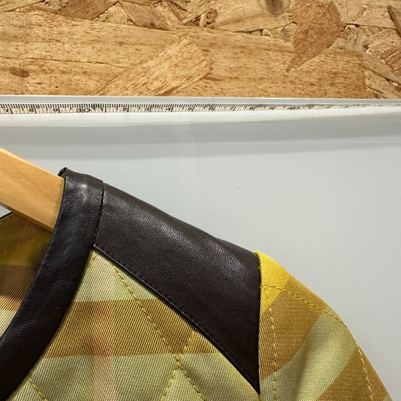 【美收精品】BURBERRY 黃藍色夾克外套 4-295【隔月月中將轉賣至日本 上架期限30天】-9