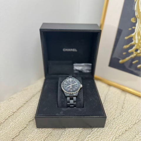 有盒子的🩷Chanel H3101 J12系列難得少有的磨砂黑自動機械腕表
