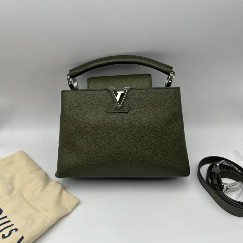 Louis Vuitton路易威登 Capucines BB Green Leather Shoulder Bag-0