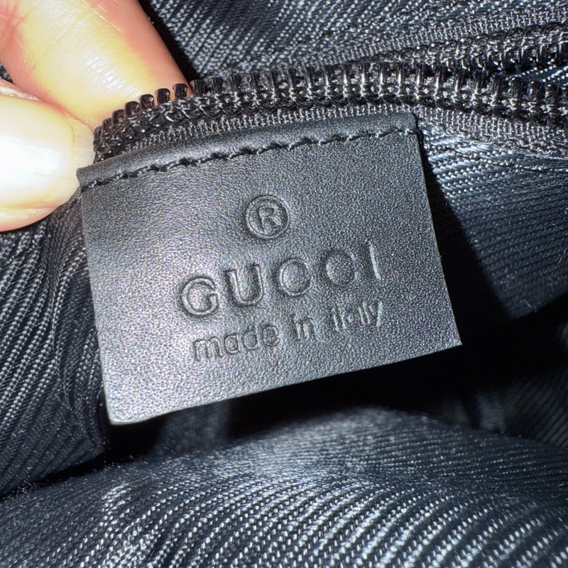 🌸 GUCCI 經典 GG Supreme 帆布斜背包|男女皆適用|二手經典精品-27
