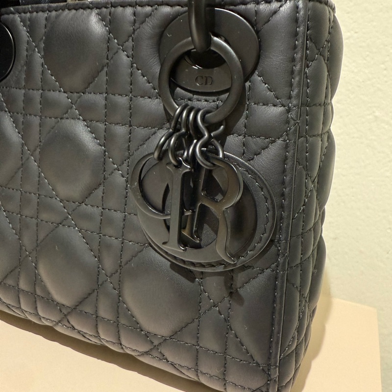 Lady Dior 黑色啞光 Cannage 含Dior絲巾-3