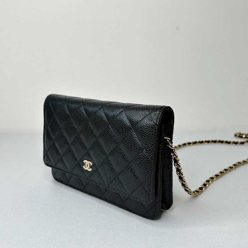 CHANEL 全新woc黑金荔枝皮鏈帶包-2