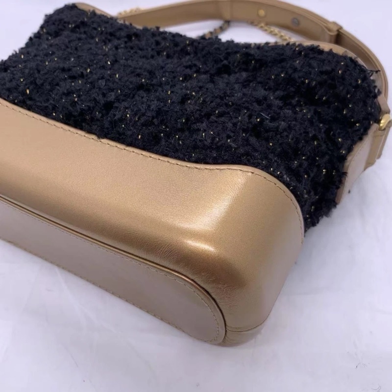 CHANEL Gabrielle Hobo 包 黑色 花呢 小號 金色 皮革 單肩斜挎包-7