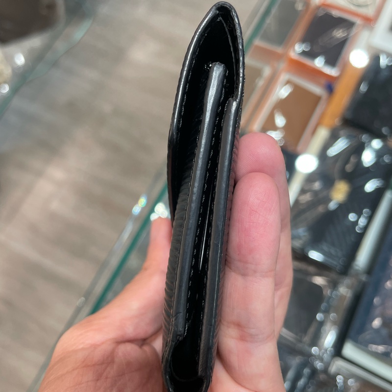 LV EPI 水波紋 信封 短夾/皮夾 M62173 87成新-19