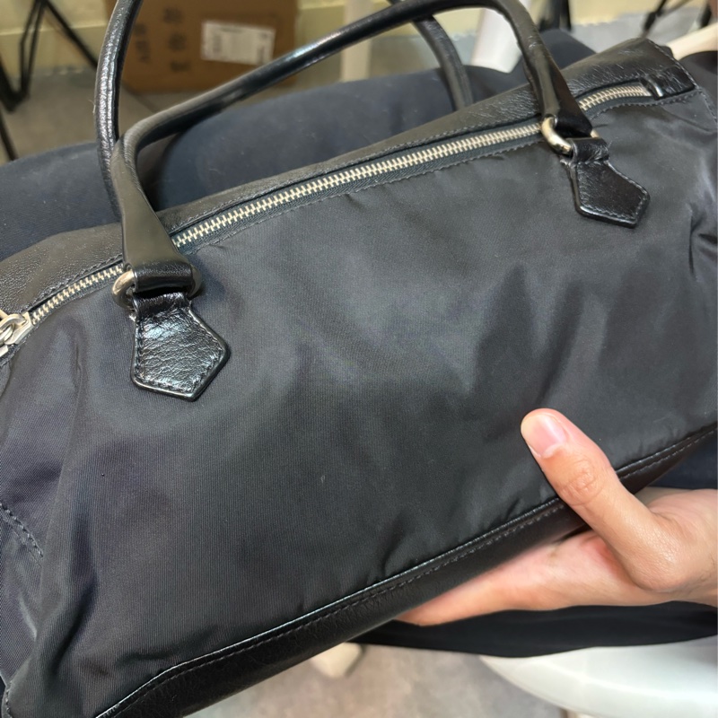 🏷️ Prada 肩背包-28