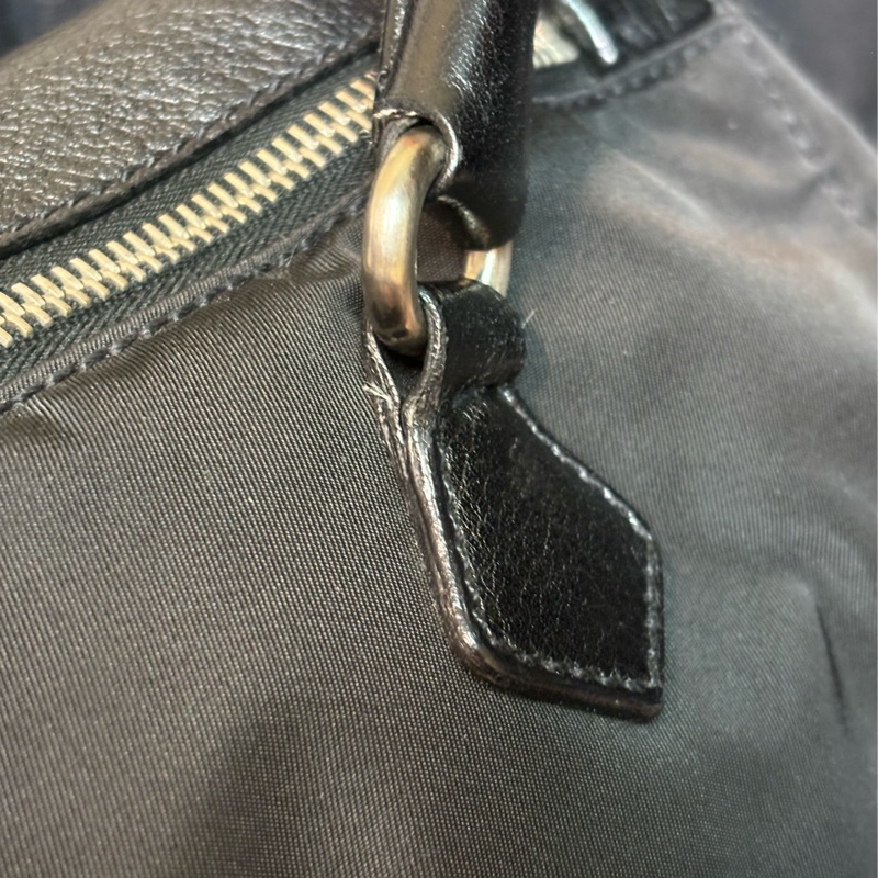 🏷️ Prada 肩背包-32