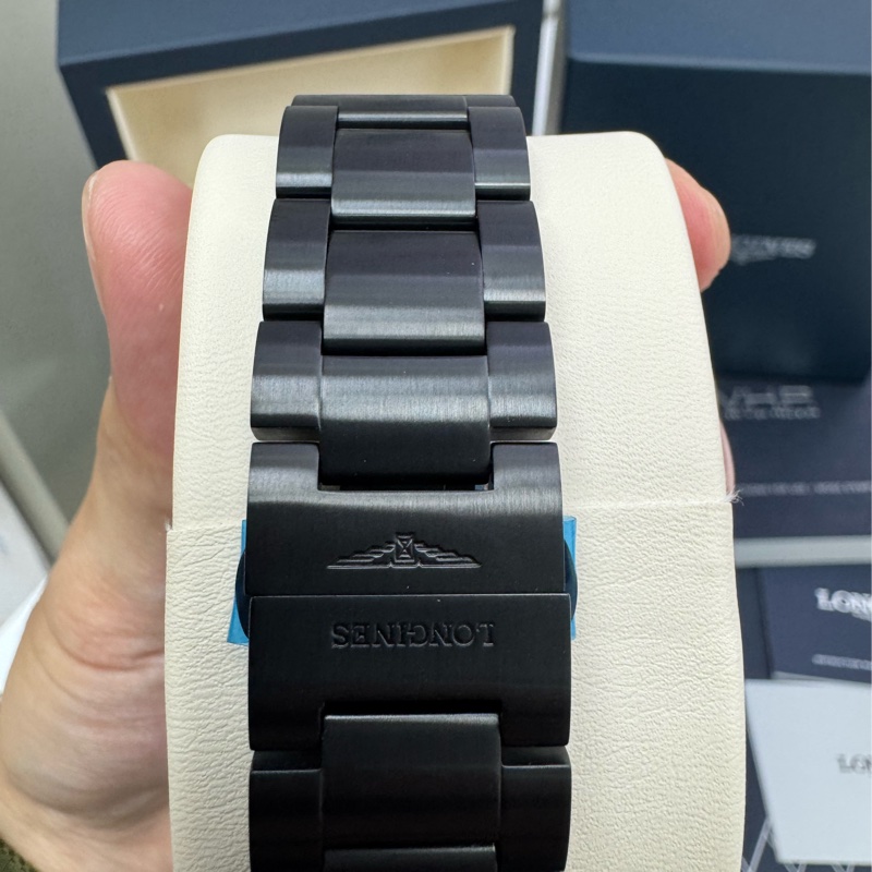 Longines 黑鋼錶殼 表帶 高精準石英錶 個性黑色錶盤-3