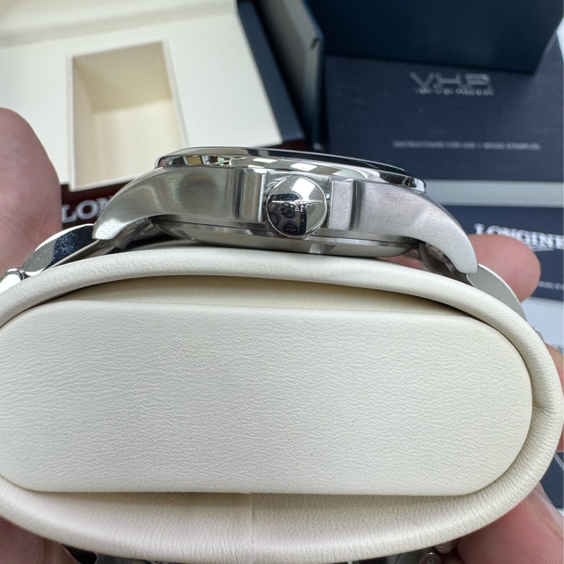 Longines 浪琴錶 高精準石英 黑色面盤 瑞士錶-8