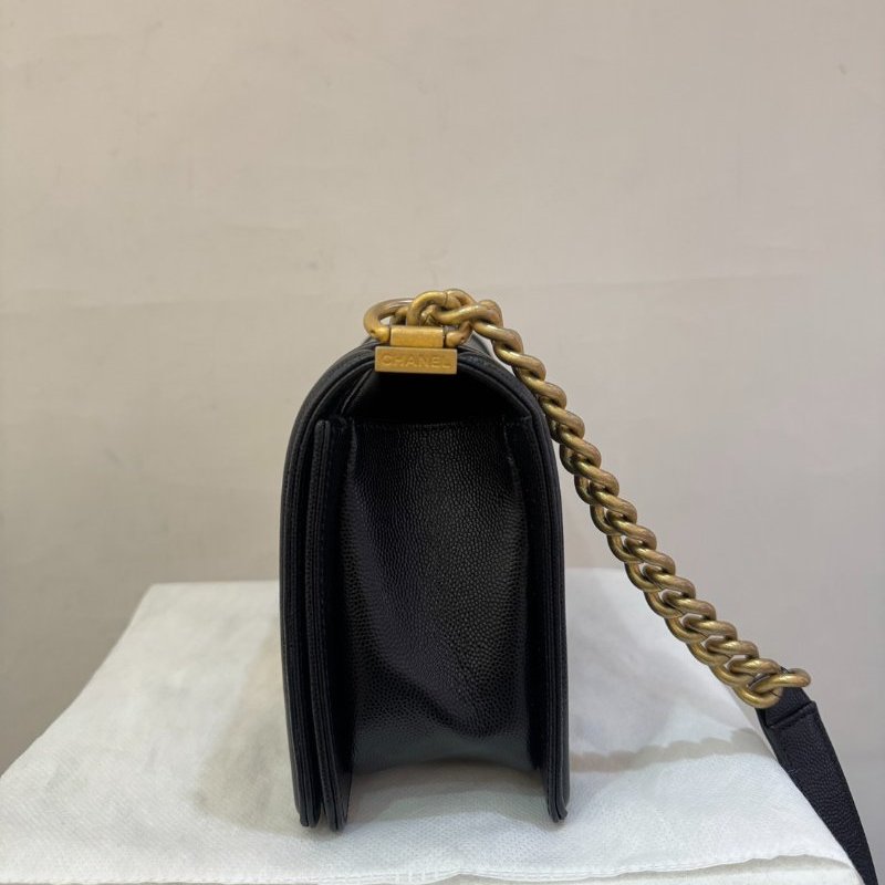 CHANEL黑荔枝金鍊BOY 25cm-2