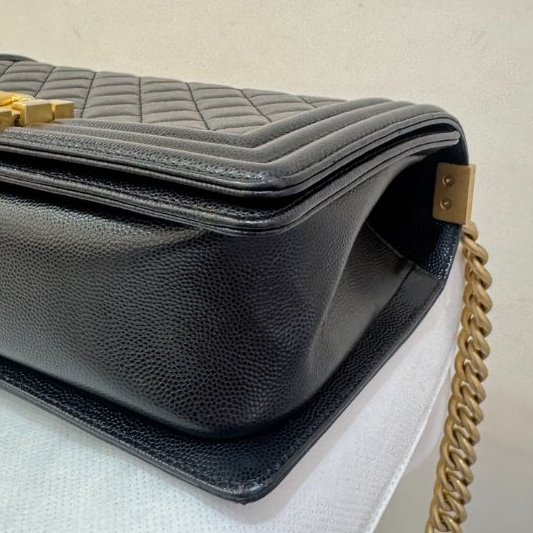 CHANEL黑荔枝金鍊BOY 25cm-5