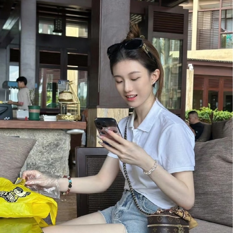 ✨售 二手真品 LV M44936 經典Monogram帆布 NICE NANO拉鍊迷你化妝箱-5