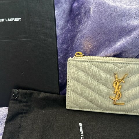 YSL V字縫線金屬LOGO魚子醬拉鍊卡夾零錢包 實品超美超仙