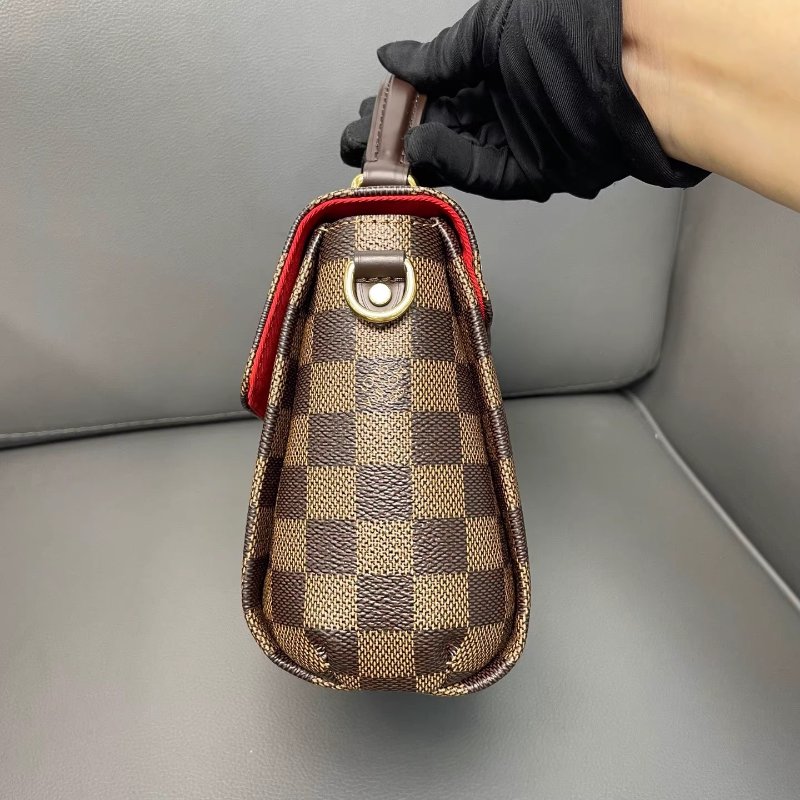 LV/路易威登 Croisette系列棕棋盘格流苏邮差包 手提单肩斜挎都,经典耐看的一款邮差 棕色配皮好打理 上班通勤 日常百搭款 尺寸:22*15*9CM 附件:肩带 流苏-2