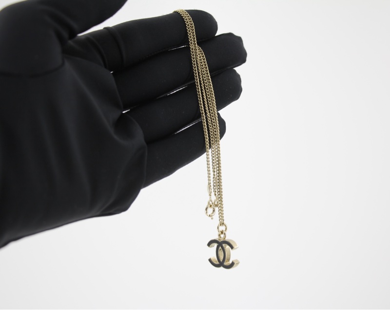 Chanel Vintage 07V 琺瑯經典黑色CC淡金頸鏈-12