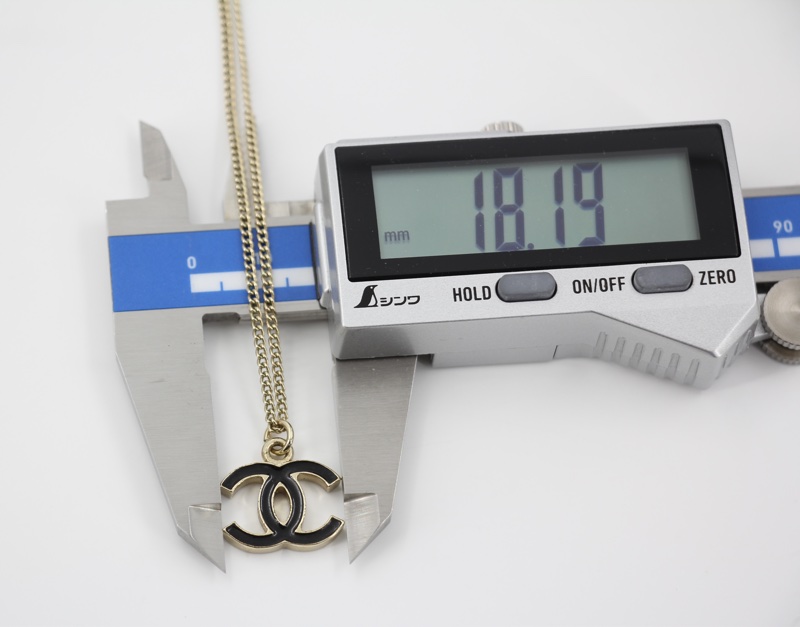 Chanel Vintage 07V 琺瑯經典黑色CC淡金頸鏈-15