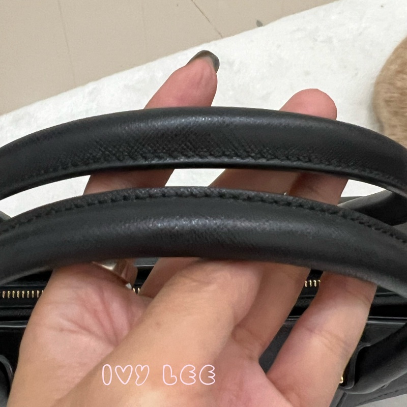 Salvatore Ferragamo Gancini 手提包 斜背包 肩背包 經典黑 正品 二手精品-3