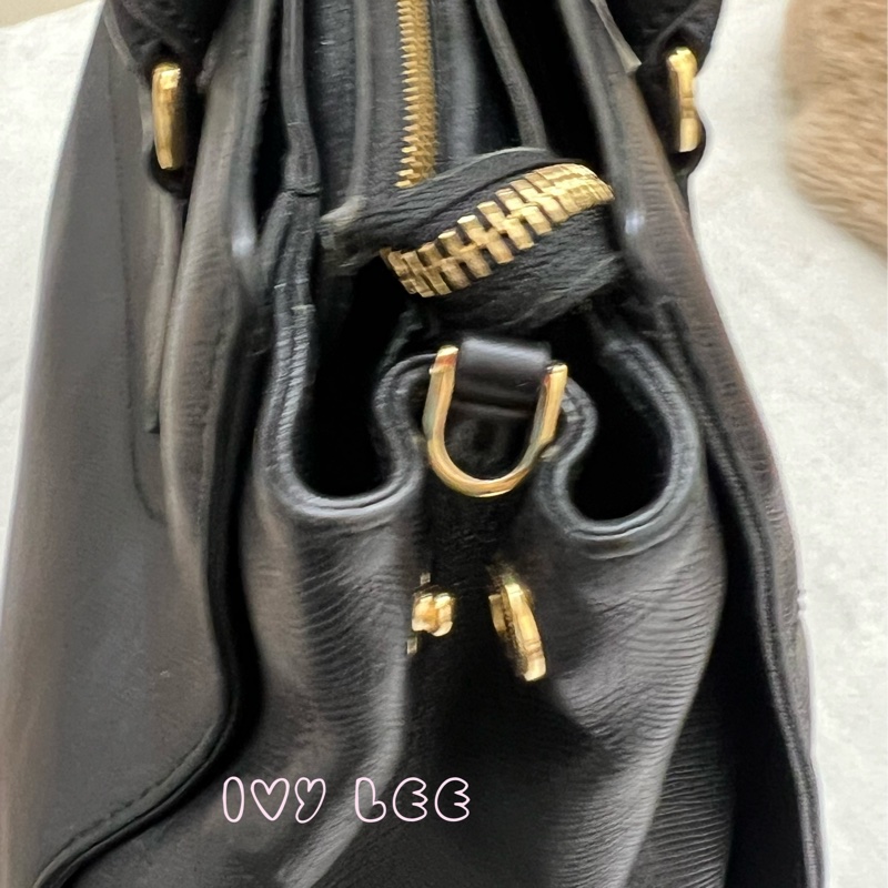 Salvatore Ferragamo Gancini 手提包 斜背包 肩背包 經典黑 正品 二手精品-11