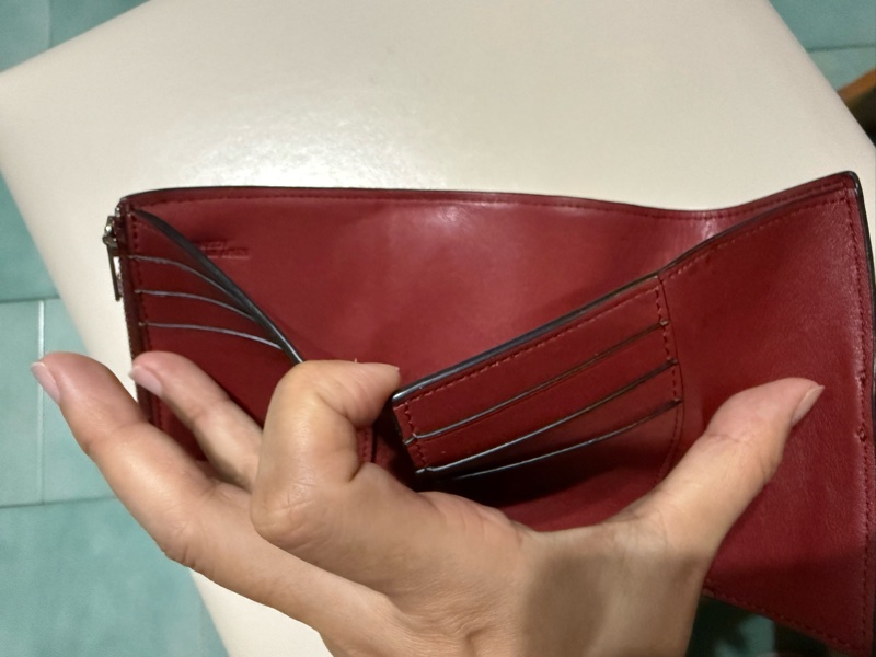 LOEWE羅威 三折皮夾 Small vertical wallet in soft grained calfskin-3