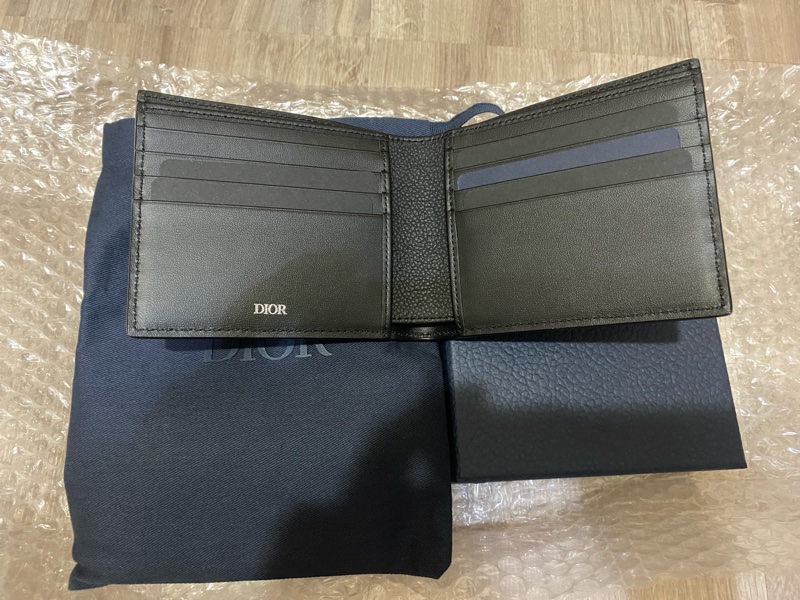 Dior 經典 黑色壓紋滿版設計零錢袋內裏 皮革 真皮短夾-4