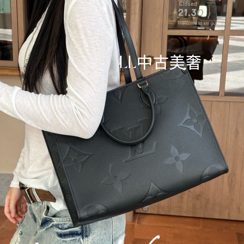 原價11w+🫣Lv黑金壓紋全皮onthego手提單肩托特包-2