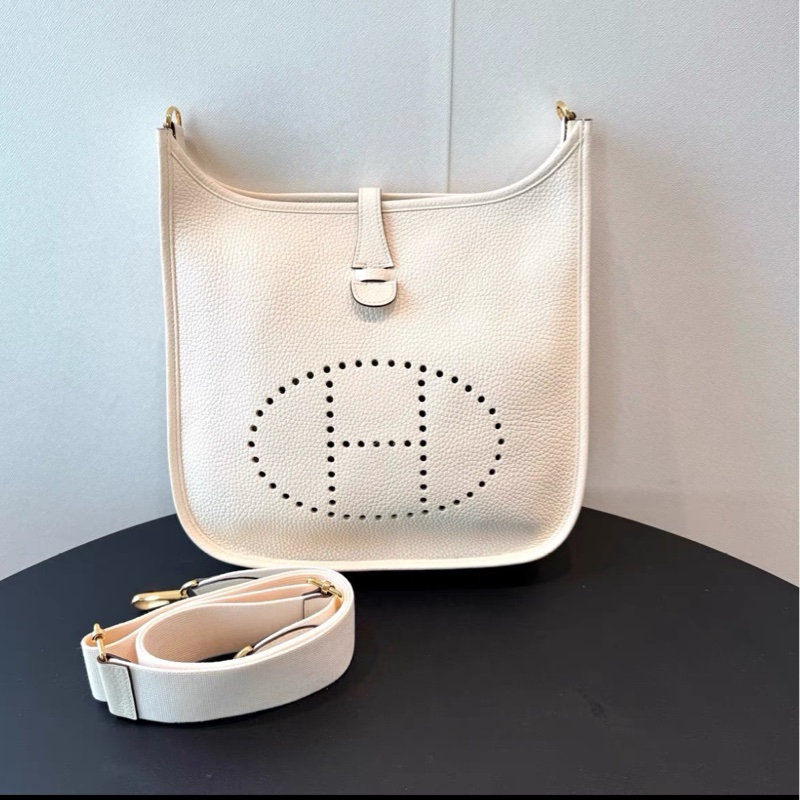 98新❣️❣️愛馬仕Hermes evelyn29 奶油白,z刻-0