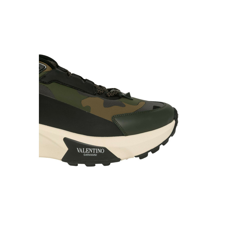 Low Top True Act Camouflage 運動鞋-3