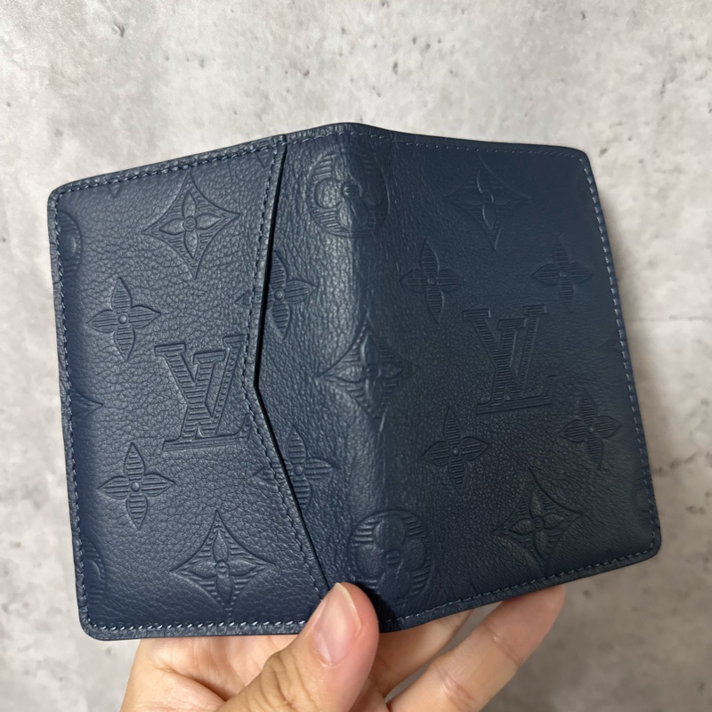 LV NAVY壓紋老花卡夾-3