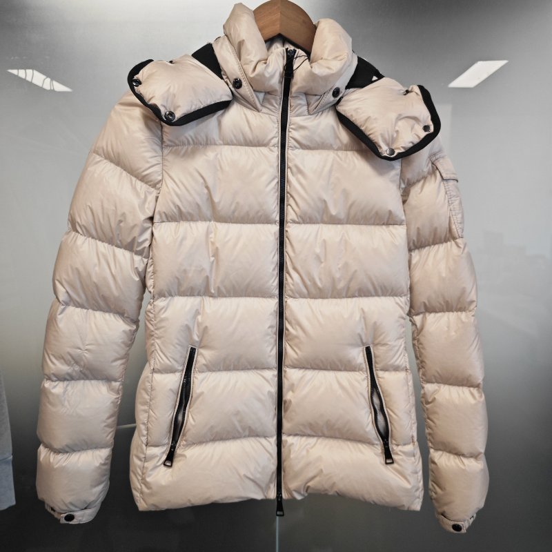 ❤️ MONCLER 香檳色 羽絨服-0