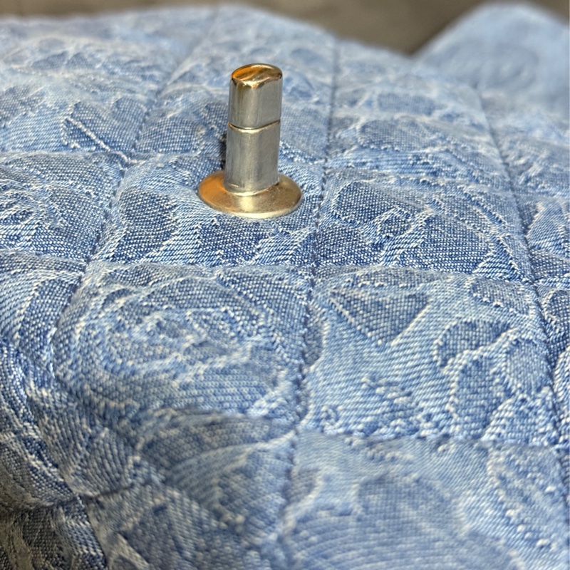 很新!三折割愛✨最棒尺寸☺️專櫃36萬!!CHANEL CF23香奈兒牛仔山茶花 愛心調節扣 經典口蓋包 斜背包 肩背包-51