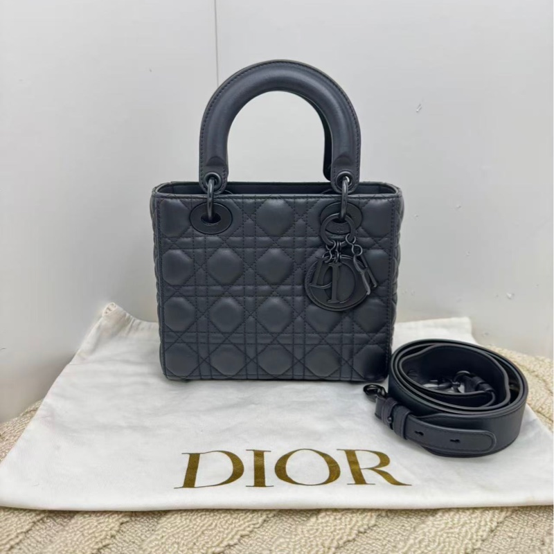【經典款🩷】Dior lady四格黑色磨砂戴妃包 手提包 斜挎包-1