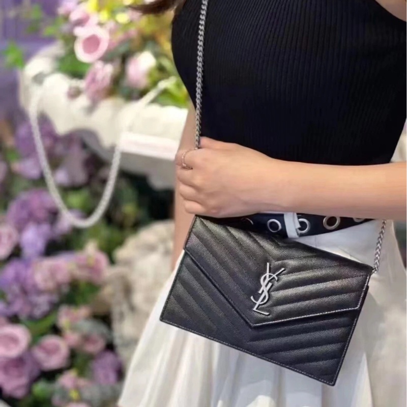 「JL精品代購」 極新 Ysl 魚子醬信封包Woc 鏈條包-1