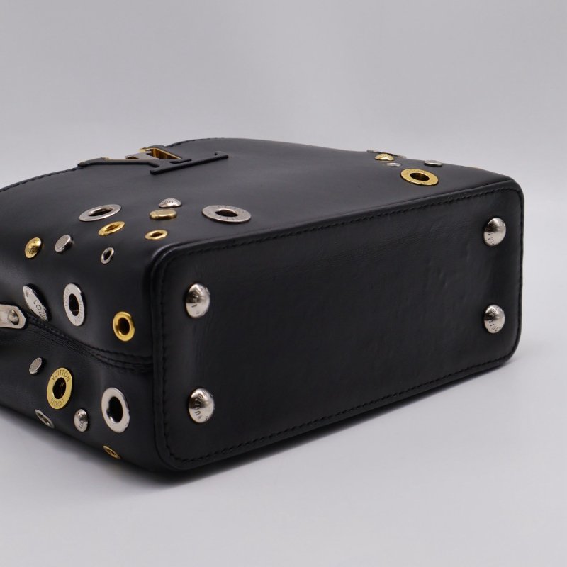 LOUIS VUITTON Capucines 鉚釘限量款 - mini黑-4