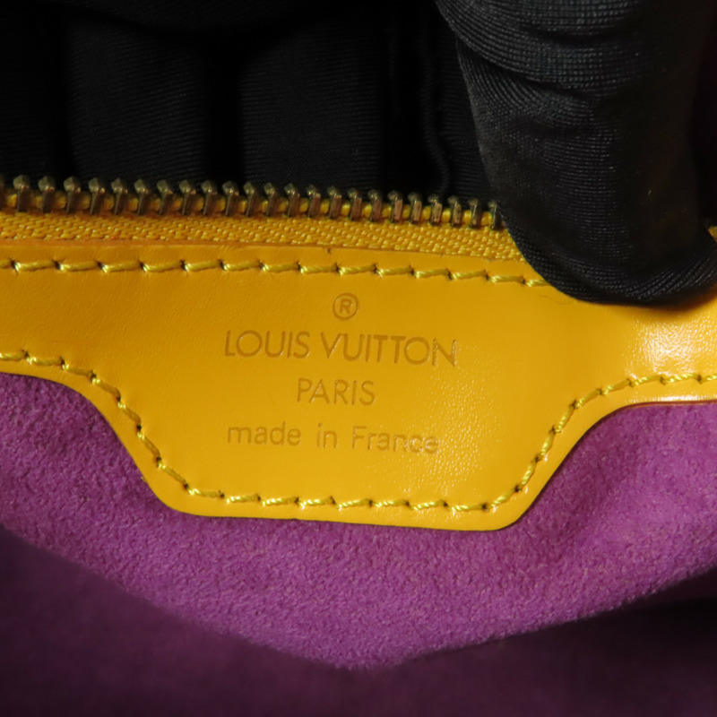 LOUIS VUITTON Epi Lussac肩背袋-5