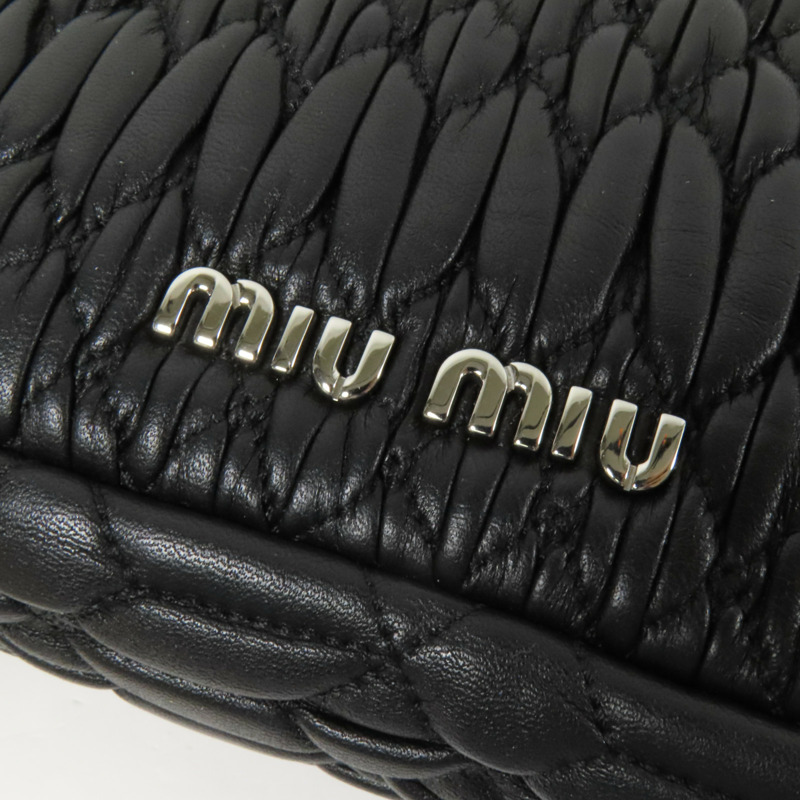 Miu Miu 皮革Shoulder Bag銀扣肩背袋-4