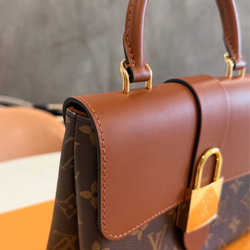 LV Locky BB 經典老花焦糖色鎖頭包 兩用 肩背兼手提包🤎-6