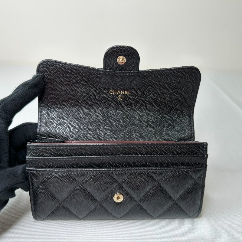 CHANEL 黑金荔枝皮扣式中夾-6