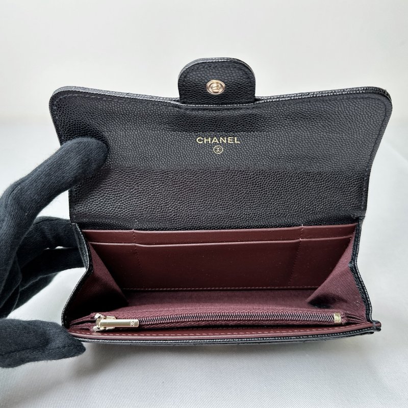 CHANEL 黑金荔枝皮扣式中夾-7