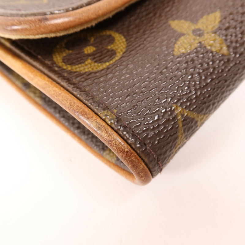 LOUIS VUITTON Monogram Pochette Twin PM金扣肩背袋-9