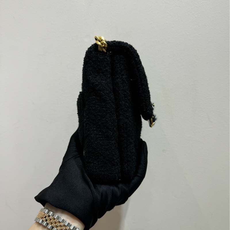 【99❤️全套 】Chanel 22K 竪版 tweed 黑色毛呢編織 毛呢扣 單肩包斜挎包-4