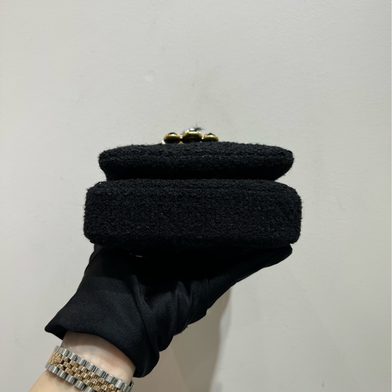 【99❤️全套 】Chanel 22K 竪版 tweed 黑色毛呢編織 毛呢扣 單肩包斜挎包-5