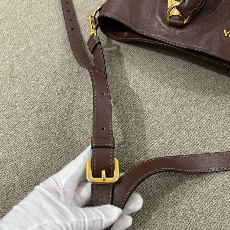 Prada 金棕色托特包 大容量 可手提可背-14