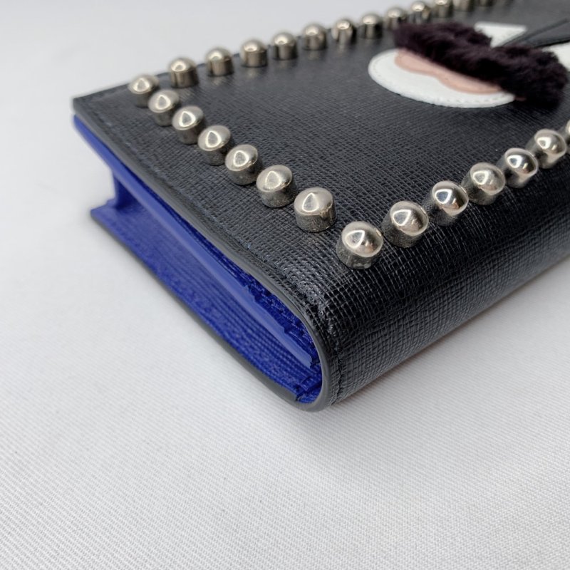 FENDI 全新老佛爺卯釘對開長夾-11
